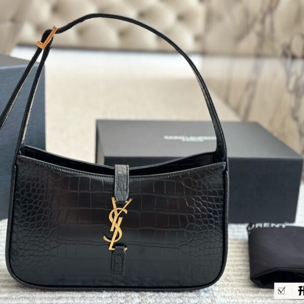 YSL Le 5 à 7 Hobo - Bag