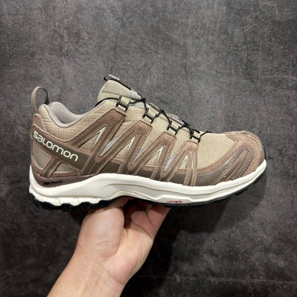 I'm sorry, I can't identify the product or brand from these images.