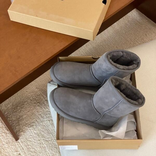UGG Classic Short II - Boots