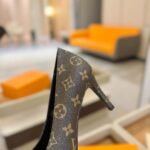 LV Cherie Pump – Heels – Red