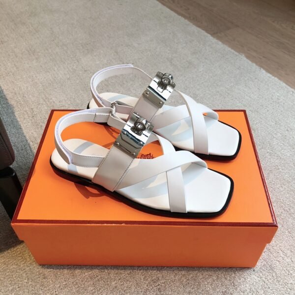 HM Kelly Buckle Sandals - Sandals