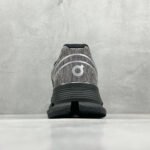 ON Cloudstratus – Sneaker – Cuoio