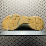 CD B22 – Sneaker