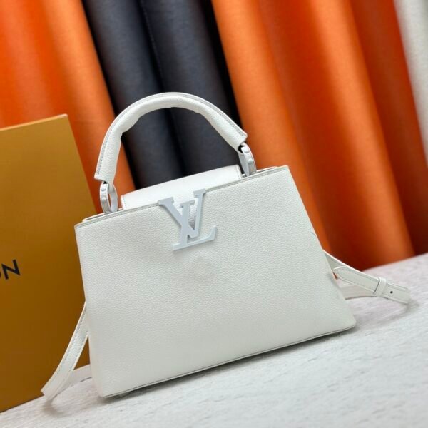 LV Capucines - Bag