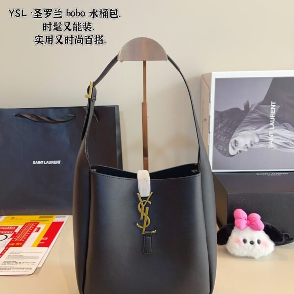 YSL Le 5 à 7 Hobo Black Leather - Bag