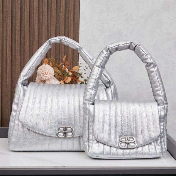 BAL The new MONACO tote shoulder bag in extr