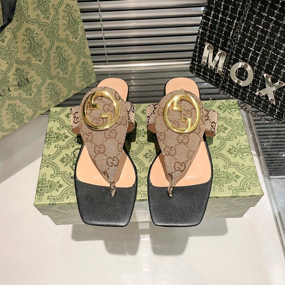 GG GG T-Strap Sandals Beige/Brown GG Canvas - Sandals