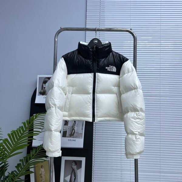TNF Nuptse Cropped Jacket - Jacket