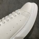 BAL Oversized Sneakers – Sneakers – White