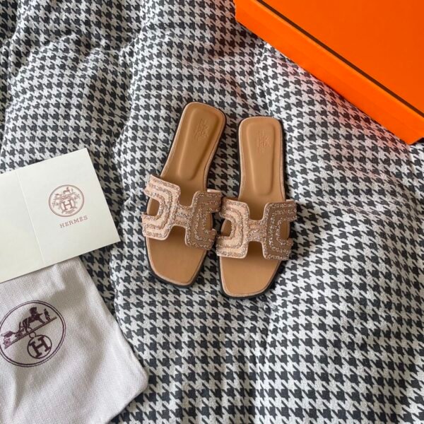 HM Oran Sandals - Sandals