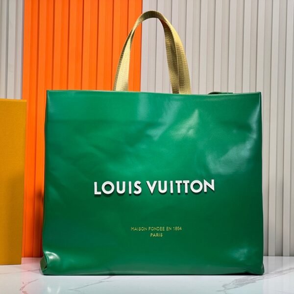 LV Cabas OnTheGo - Bag