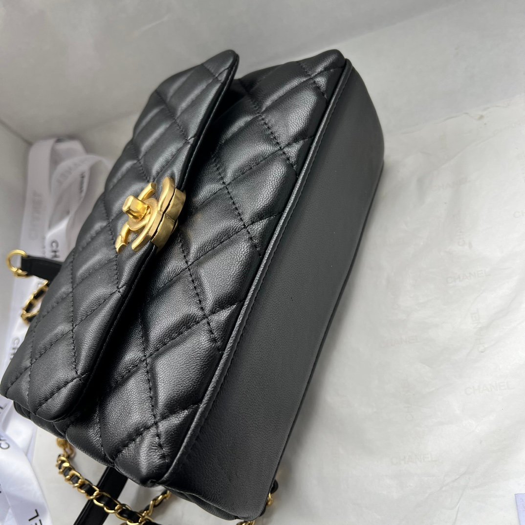 CC Pearl Crush Flap Small Black Leather - Bag - Image 6