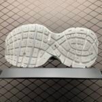 BAL Track 3 41 White/Black – Sneakers