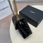 YSL Loulou – Borsa