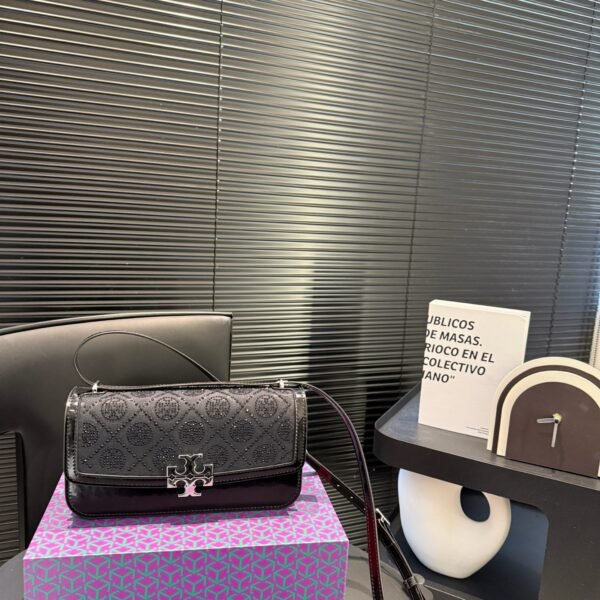 TB Foldable box included