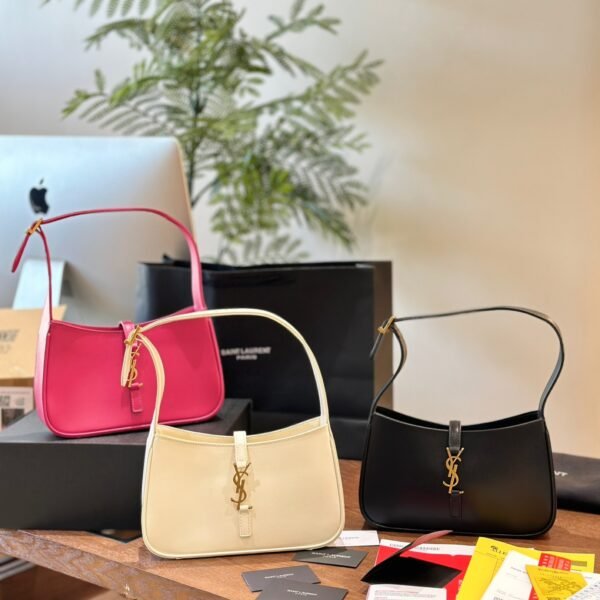 YSL Le 5 à 7 Hobo - Bag