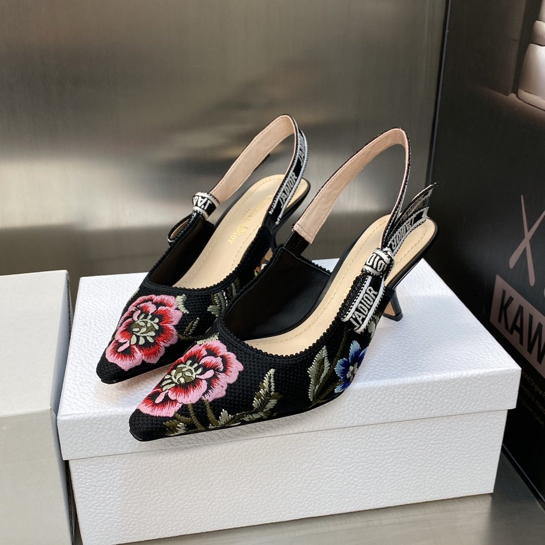 CD J'ACD Slingback Pumps Floral Embroidery - Heels - Image 2