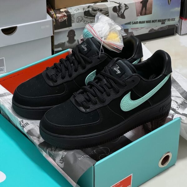 NK Air Force 1 Low Tiffany & Co. - Sneakers