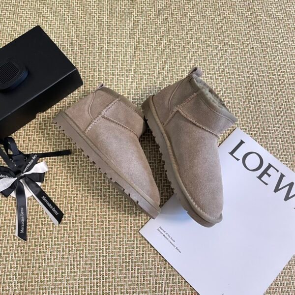 UGG Classic Mini II - Boots