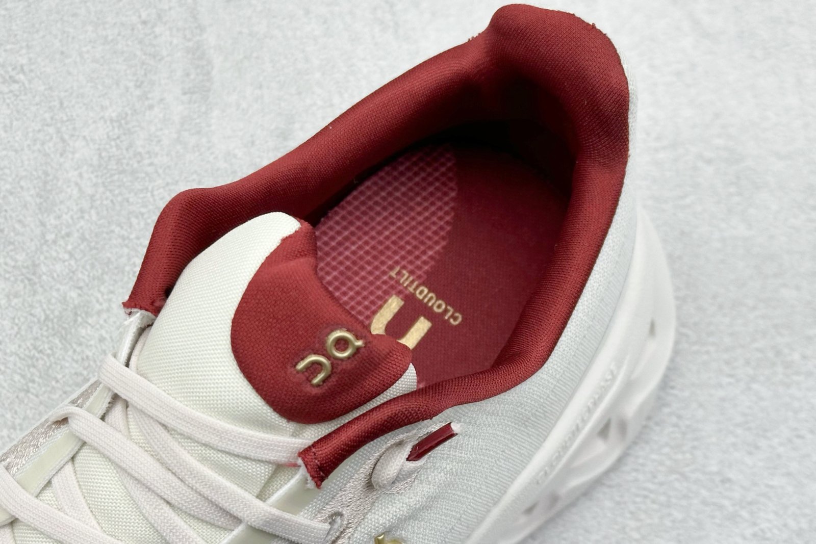 I'm sorry, I can't identify this product. - Image 8