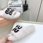 MIU Furry Logo Slides – Slides