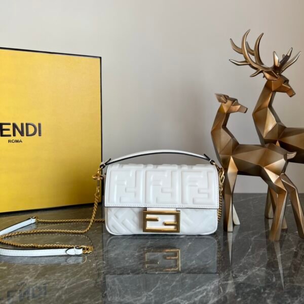 FD Baguette Mini White Leather - Bag