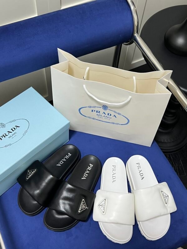 PR Logo Rubber Slides – Slides