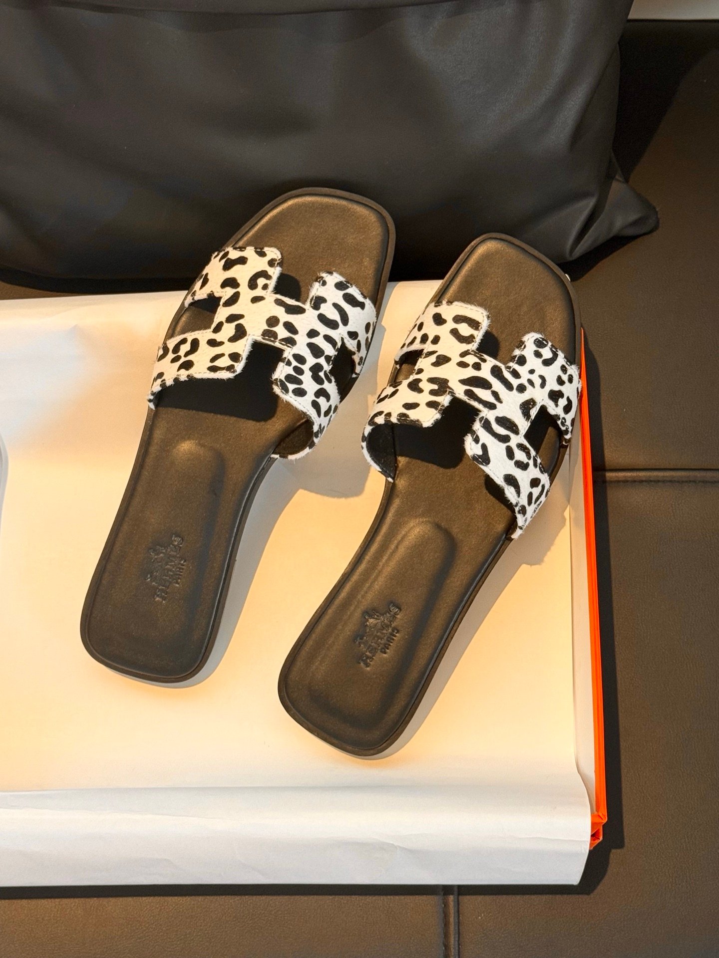 HM Oran Sandals Leopard Print - Slides - Image 5