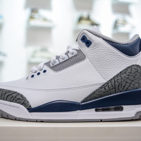 NK Air Jordan 3 Retro Midnight Navy - Sneakers
