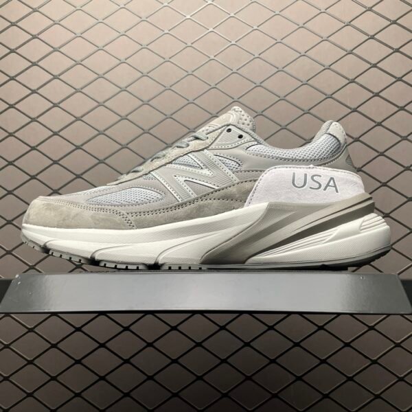 NB WTAPS x 990v6 - Sneakers