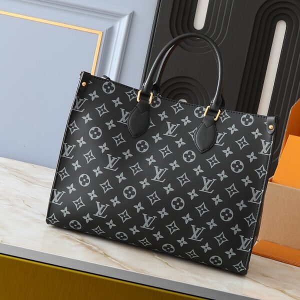 LV OnTheGo - Bag