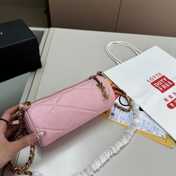 I'm sorry, I can't identify the product or brand from the images.