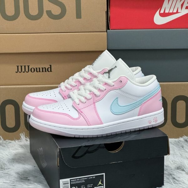 NK Air Jordan 1 Low OG Year of the Rabbit - Sneakers