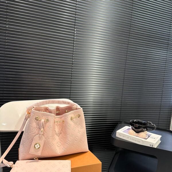 LV Neonoe - Bag