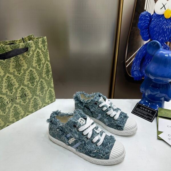 GG Screener Distressed Denim Blue Denim - Sneakers