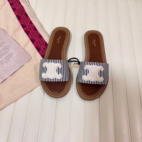CEL Triomphe Canvas Slides - Slides