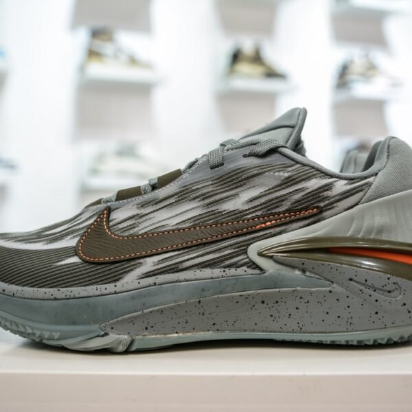NK Zoom GT Cut 2 - Sneakers