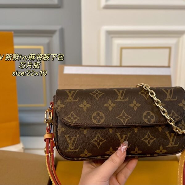 LV Pochette Felicie - Bag