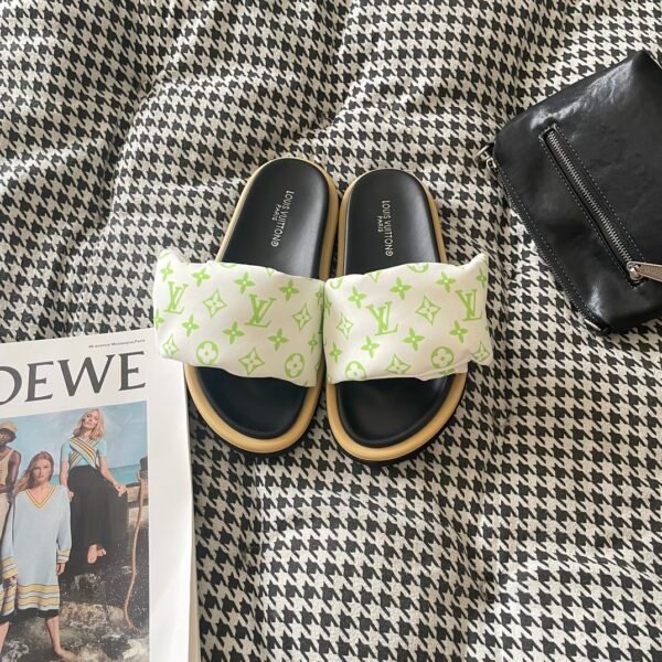 LV Waterfront Slides Green Monogram - Slides