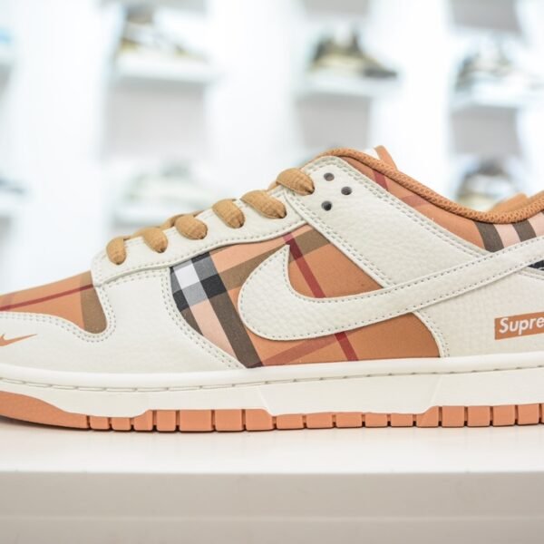 NK Dunk Low Supreme BBR - Sneakers