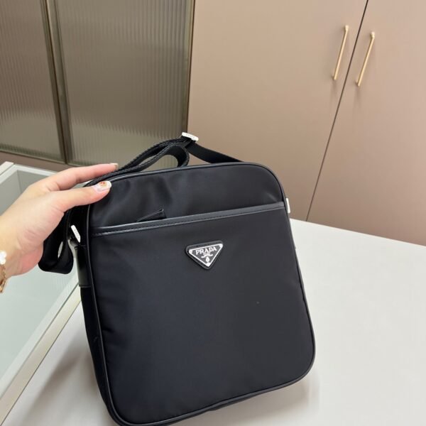 PR Re-Nylon Messenger - Bag