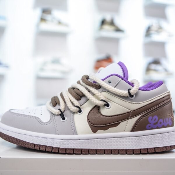 NK Air Jordan 1 Low OG Year of the Rabbit - Sneakers