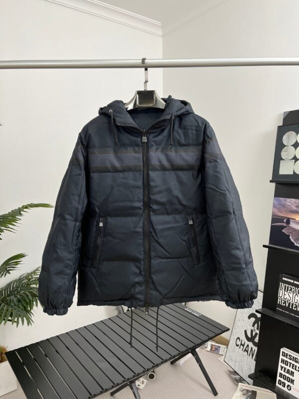CD CD Oblique Puffer Jacket – Giacca
