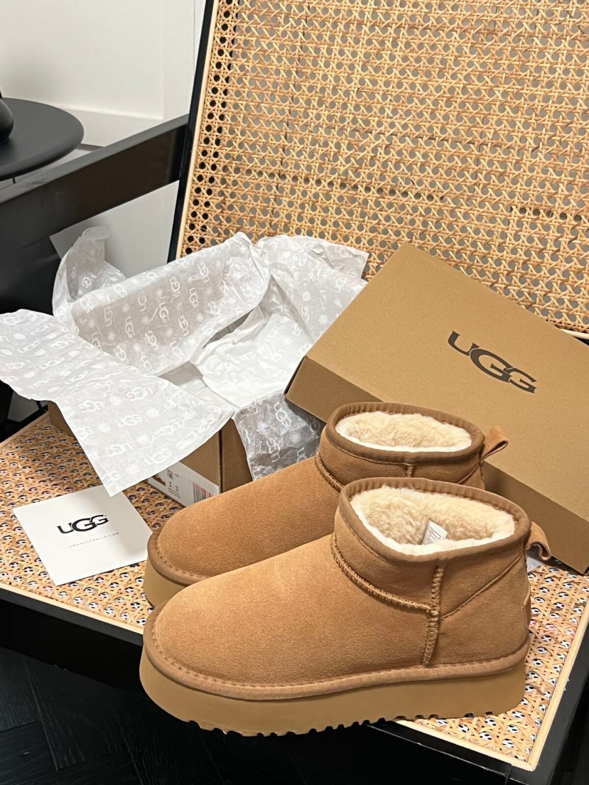 UGG Classic Ultra Mini – Stiefel — 3