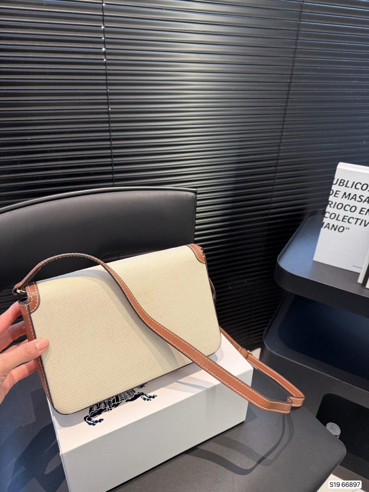 BBR Title Vintage Check – Bag — 7