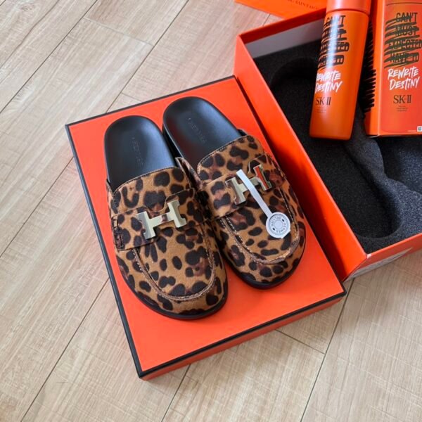 HM Oran Sandals Leopard Print - Slides