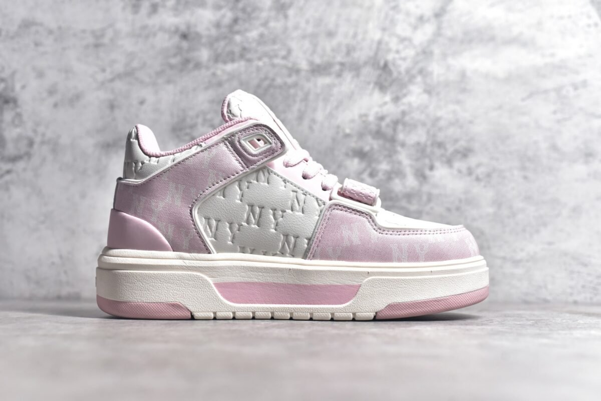 LV LV Trainer – Sneakers — 3