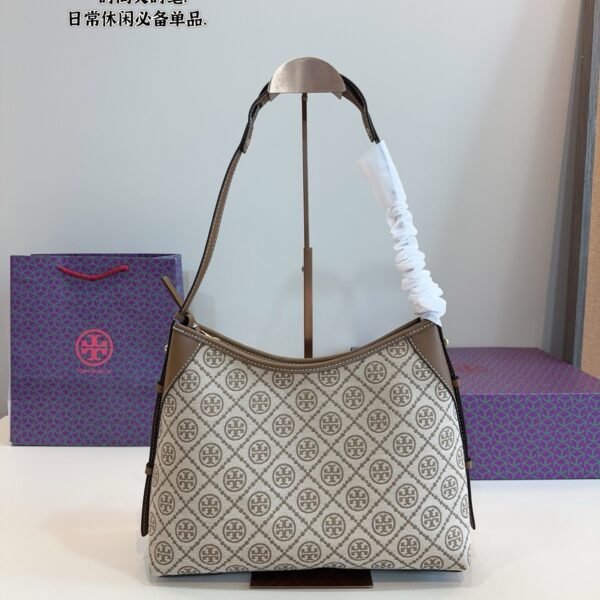TB single shoulder bag