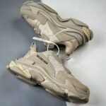 BAL Triple S Beige – Sneakers