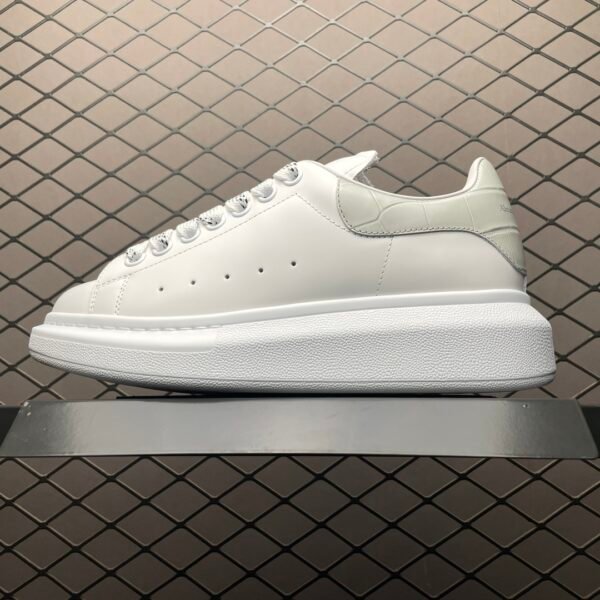 BAL Oversized Sneakers - Sneakers